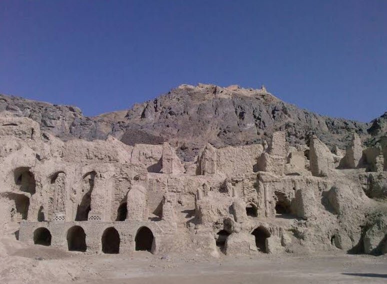 Kūh-e Qal‘eh Bozī, Iran
